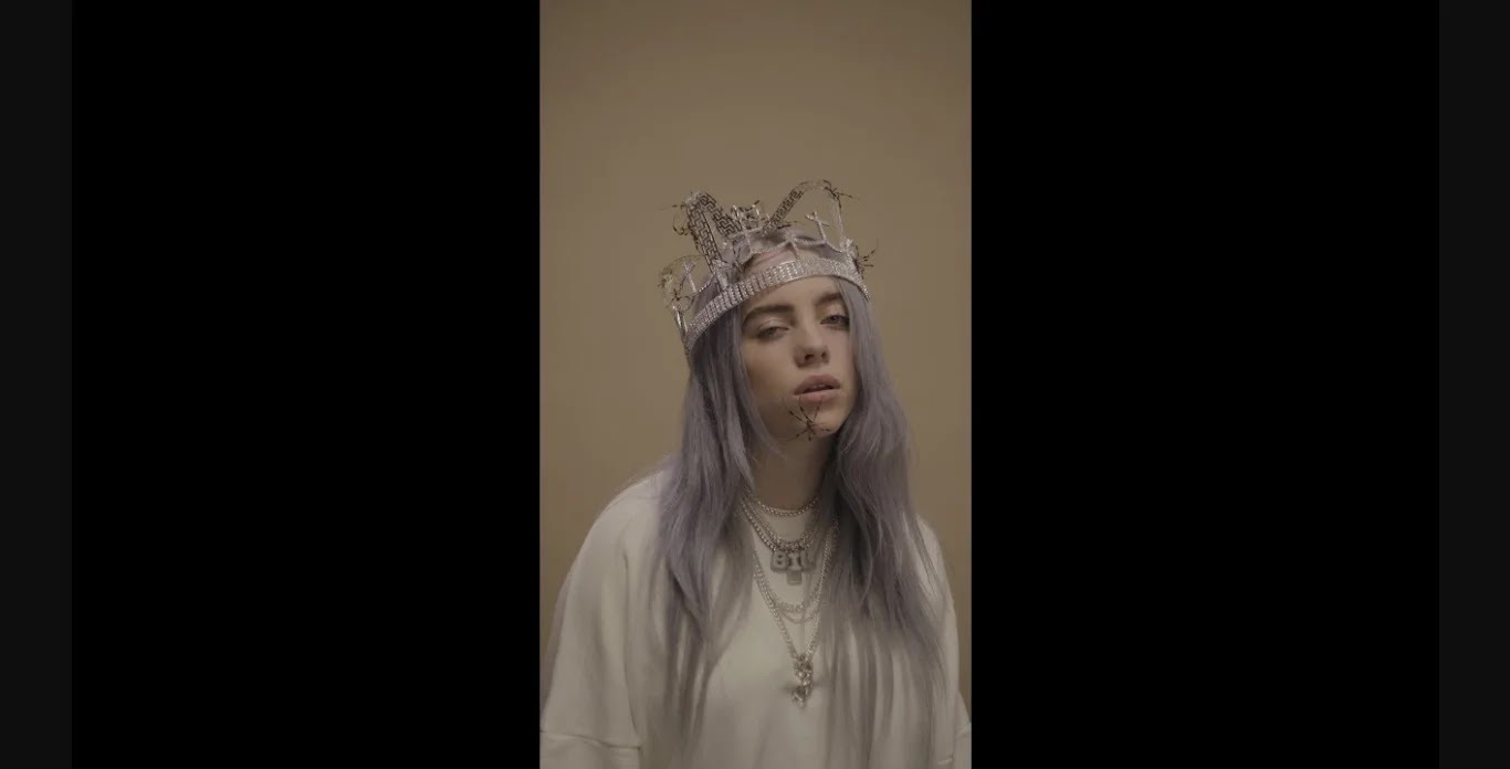 Песня you should see me. Билли Элиш you should see me in a Crown. You should see me in a Crown Billie Eilish альбом. You should see me in a Crown обои. Билли Элиш you should see me in a Crown альбом.